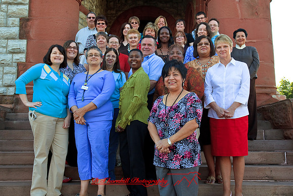 hoyt-workers-group-shot-2009_38.jpg