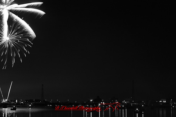 bay-city-fireworks-infrared-2011-01