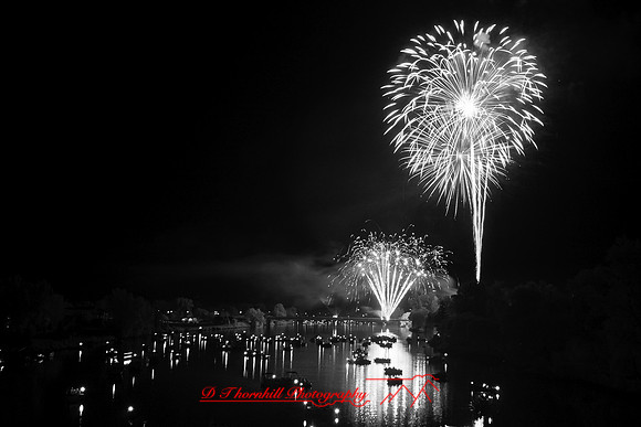saginaw-fireworks-infrared-2011_10-14