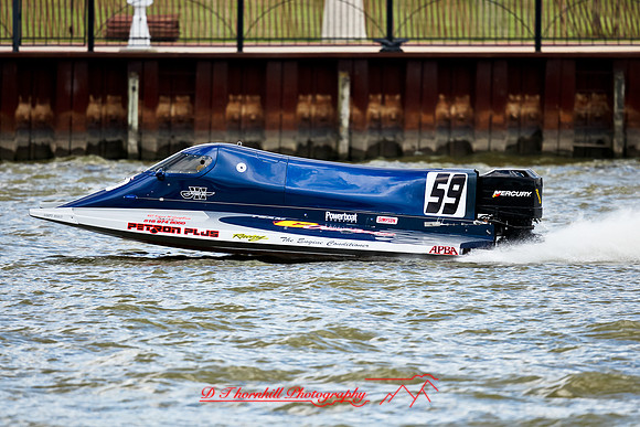 river-roar-2012-firday-boats-064