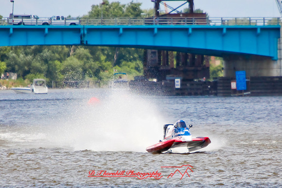 river-roar-fox-racing-2009_48.jpg