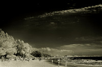 florida-2010-infrared-people_07-nik