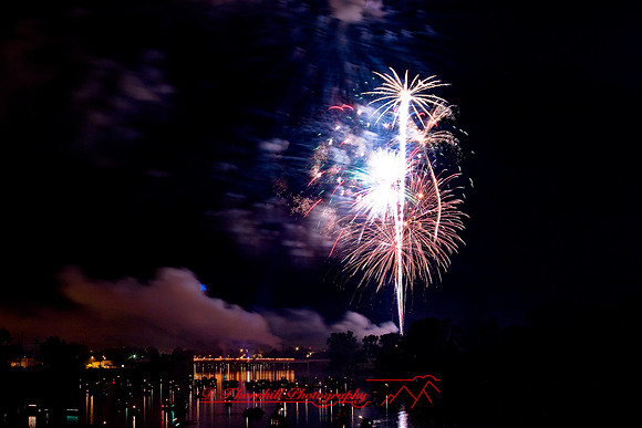 saginaw_fireworks-2008_23