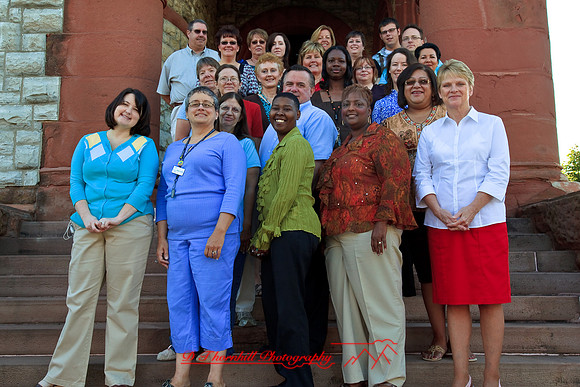 hoyt-workers-group-shot-2009_28.jpg
