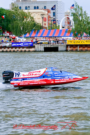 river_roar-fox_racing-2008_31.jpg
