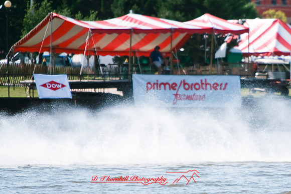 river_roar-fox_racing-2008_08.jpg