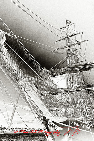 bay-city-tall-ships-2010-infared_35-nik