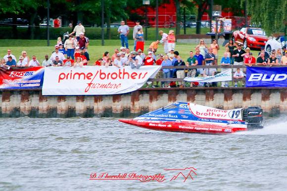 river_roar-fox_racing-2008_26.jpg