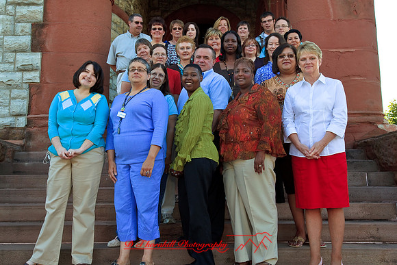 hoyt-workers-group-shot-2009_26.jpg
