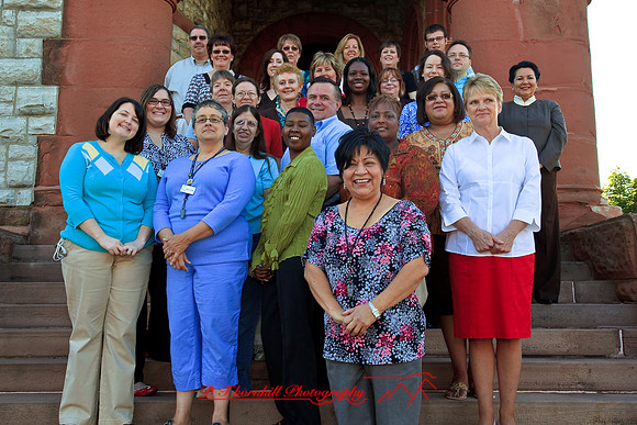 hoyt-workers-group-shot-2009_33.jpg