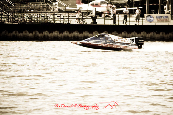 river_roar-fox_racing-2008_12.jpg