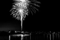 bay-city-fireworks-infrared-2011-08-nik