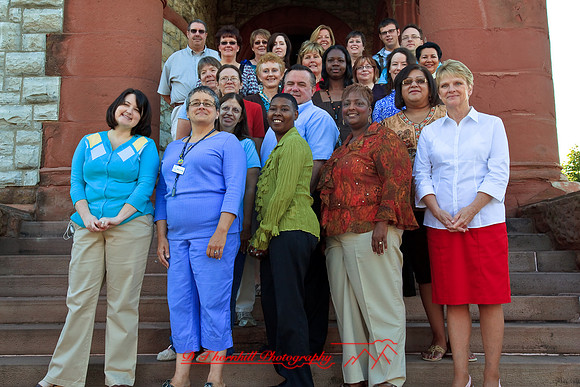 hoyt-workers-group-shot-2009_27.jpg