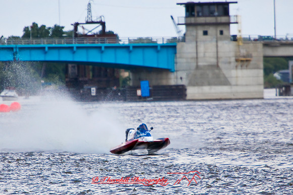 river-roar-fox-racing-2009_38.jpg