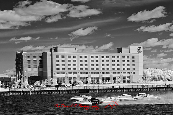 river-roar-2011-infrared-15