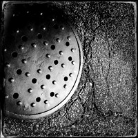 iphone-2014-manhole covers-009