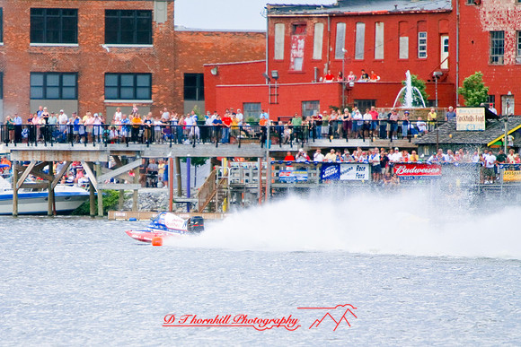 river_roar-fox_racing-2008_23.jpg