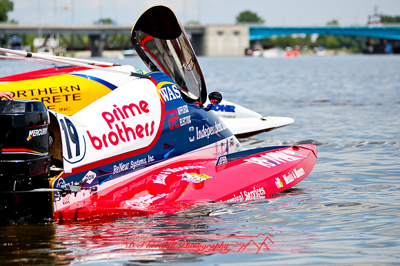 river-roar-fox-racing-2009_13.jpg