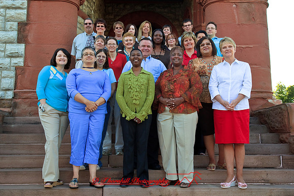hoyt-workers-group-shot-2009_14.jpg