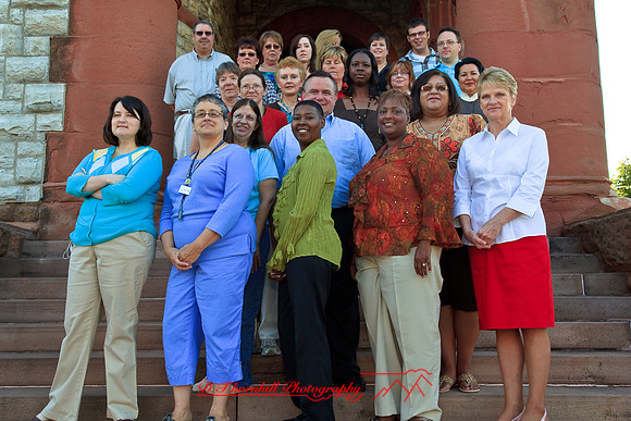 hoyt-workers-group-shot-2009_19.jpg