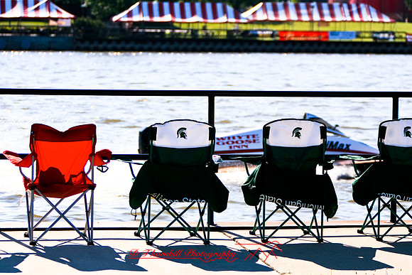 river_roar-random-2008_15.jpg