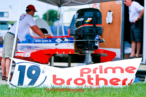 river_roar-fox_racing-2008_17.jpg