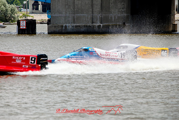 river-roar-fox-racing-2009_32.jpg