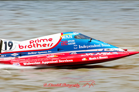 river-roar-fox-racing-2009_43.jpg