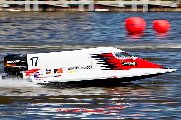 river-roar-friday-2009_062.jpg