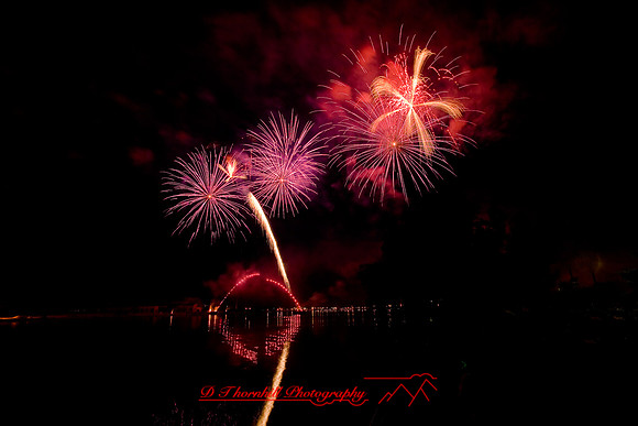 bay_city_fireworks-2008_05