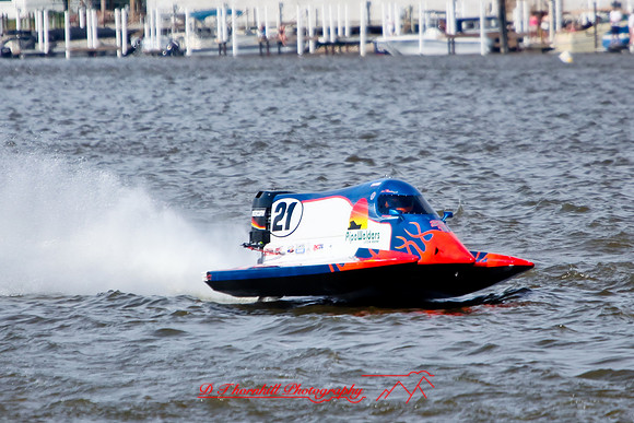 river-roar-saturday-2009_092.jpg