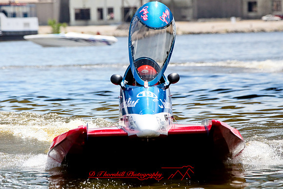 river-roar-fox-racing-2009_17.jpg