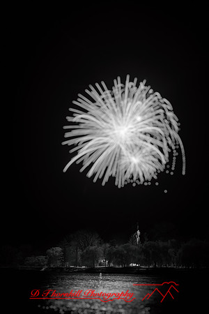 Saginaw Infrared Christmas Fireworks 2018 016-n-l-as