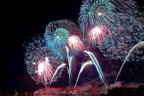 bay-city-fireworks-2009_49.jpg
