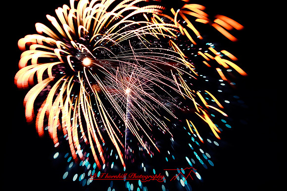 bay-city-fireworks-2009_09.jpg