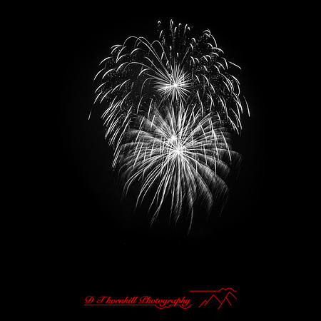 Saginaw Infrared Christmas Fireworks 2018 007