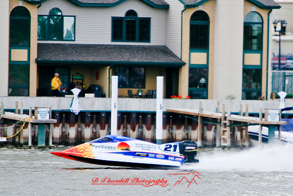 river_roar-saturday-2008_19.jpg