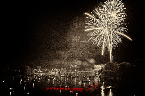 saginaw-fireworks-infrared-2011_10-21-nik