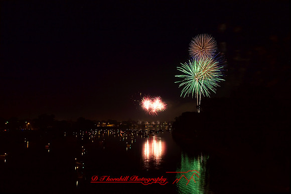 saginaw_fireworks_2007-03