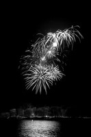 Saginaw Infrared Christmas Fireworks 2018 020