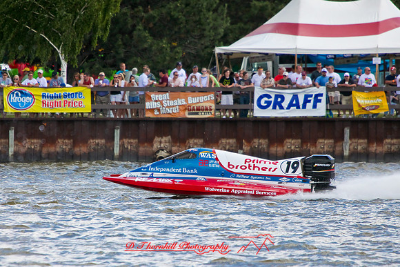 river-roar-fox-racing-2009_35.jpg