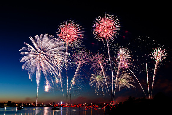 bay-city-fireworks-2010_18