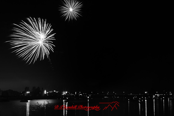 bay-city-fireworks-infrared-2011-12-nik