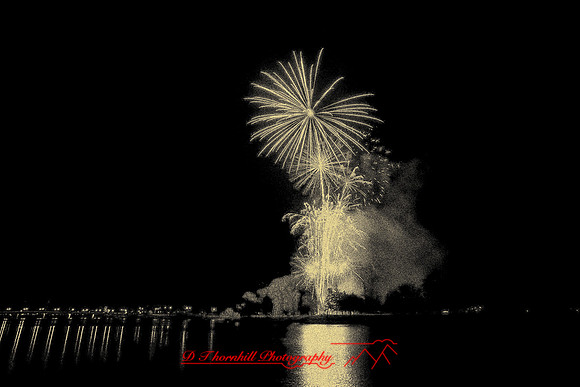 fireworks-christmas-2008_09-nik.jpg