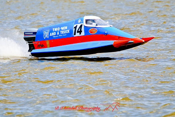 river_roar-sunday-2008_063.jpg