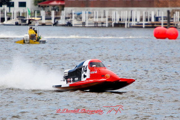 river-roar-friday-2009_011.jpg