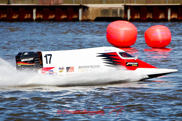 river-roar-friday-2009_073.jpg