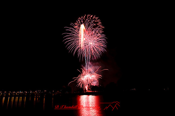 fireworks-christmas-2008_10.jpg