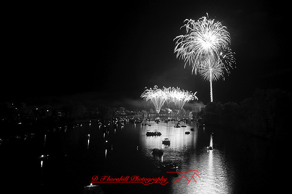saginaw-fireworks-infrared-2011_10-20