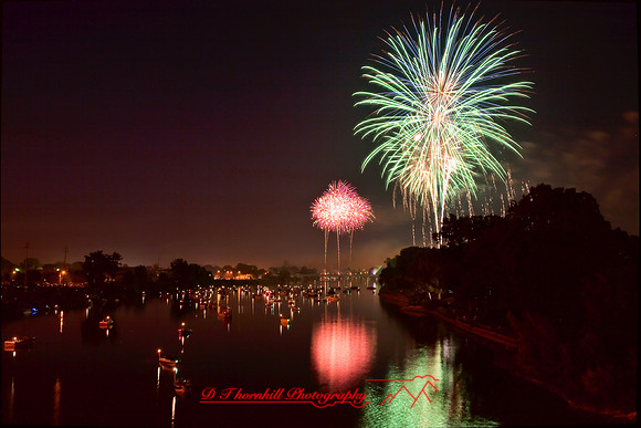 saginaw_fireworks_2007-12